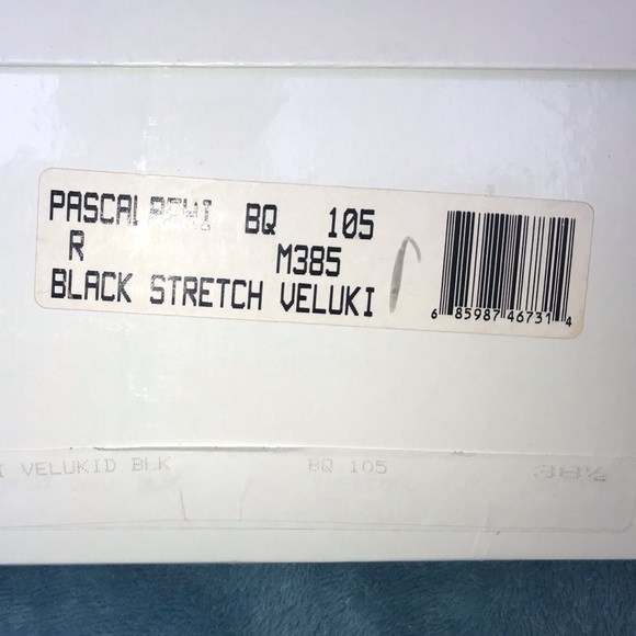 Sexy Manolo Blahnik Thigh High Stretch Suede Boots - Picture 7 of 8